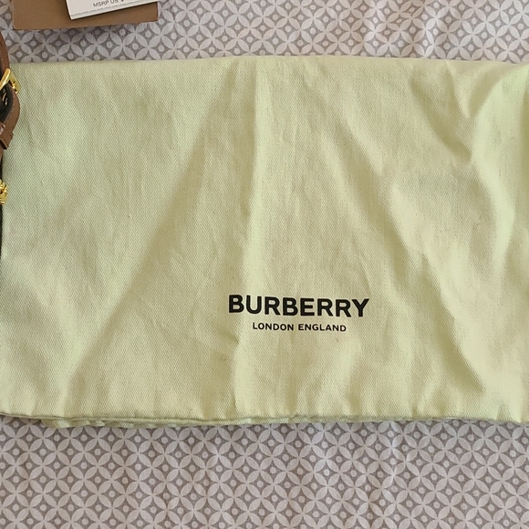 Burberry Bag - Picture 2 of 4